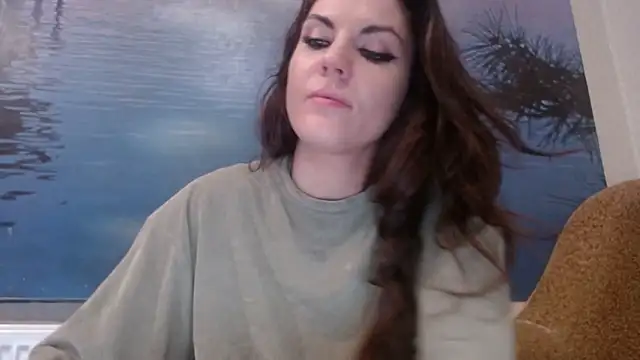 AliceTailor online show from October 7, 2025, 4:41 pm