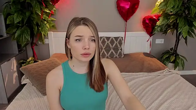 IceDanielles online show from March 3, 2025, 4:58 pm