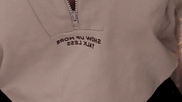 IceDanielles online show from October 23, 2025, 12:37 pm