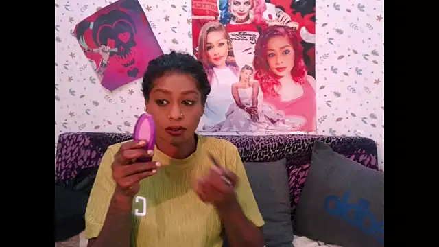 Snapshot of Harl3ysugar4u chatting on February 4, 2026, 5:46 am Harl3ysugar4u online show from February 4, 2026, 5:46 am