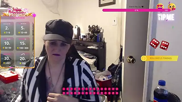 Snapshot of Demonicmiss chatting on June 16, 2026, 1:11 pm Demonicmiss online show from June 16, 2026, 1:11 pm
