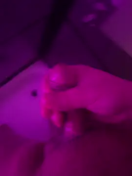 Snapshot of Fatswissassload chatting on January 18, 2025, 11:32 am Fatswissassload online show from January 18, 2025, 11:32 am