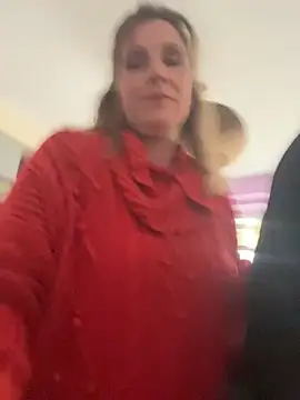 Lwhite1 online show from October 2, 2025, 3:59 pm