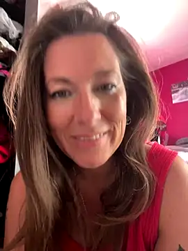 Lwhite1 online show from September 9, 2025, 3:54 pm