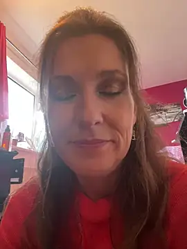 Lwhite1 online show from September 17, 2025, 3:36 pm