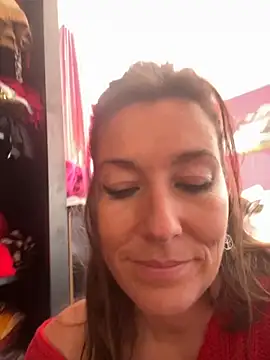 Lwhite1 online show from September 30, 2025, 3:51 pm