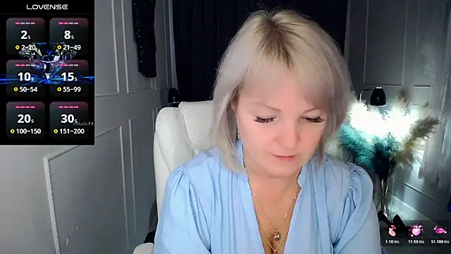 Snapshot of Juarnea chatting on March 2, 2026, 12:23 pm Juarnea online show from March 2, 2026, 12:23 pm