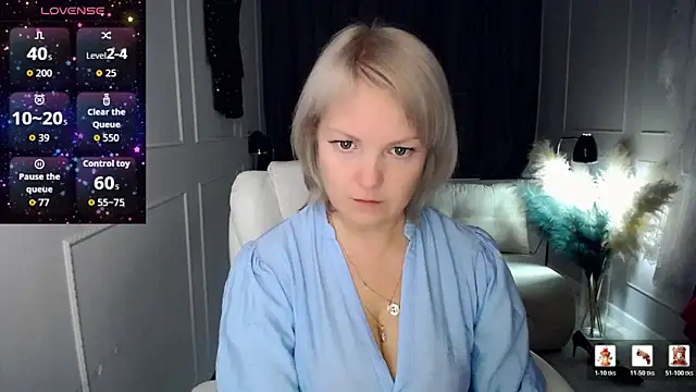 Snapshot of Juarnea chatting on February 12, 2026, 11:10 am Juarnea online show from February 12, 2026, 11:10 am