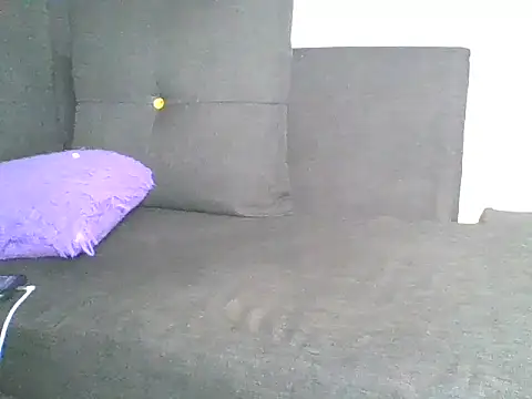 sweet bigclit online show from April 12, 2026, 5:27 pm