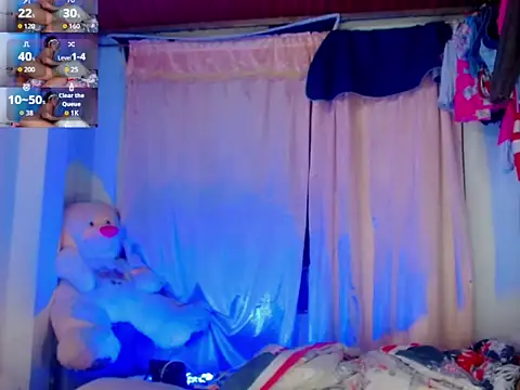 Snapshot of KayleighDreams_ chatting on September 11, 2025, 5:51 am KayleighDreams online show from September 11, 2025, 5:51 am