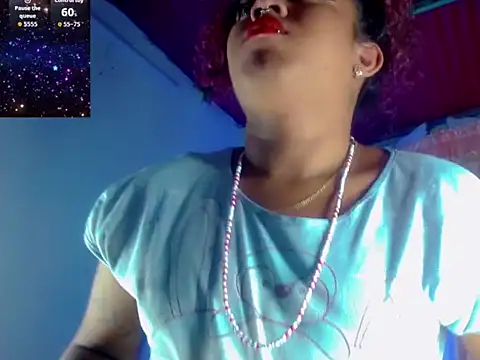 Snapshot of KayleighDreams_ chatting on October 1, 2025, 11:41 pm KayleighDreams online show from October 1, 2025, 11:41 pm