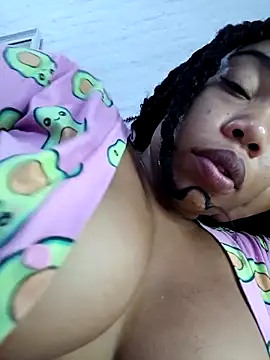 isabellehaynes online show from February 14, 2026, 12:16 pm