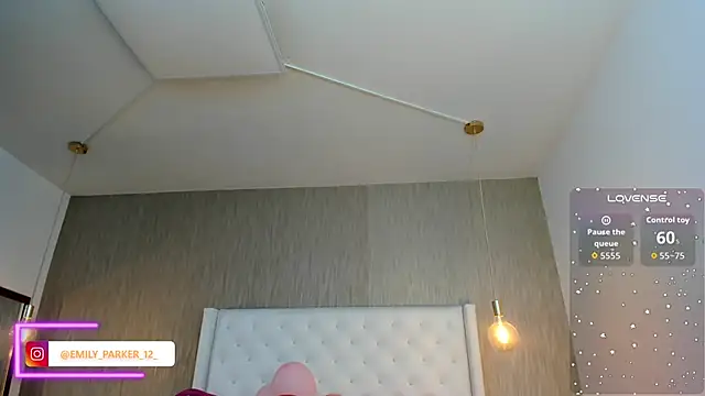 Snapshot of emily_parkerr chatting on February 21, 2026, 2:30 pm emily parkerr online show from February 21, 2026, 2:30 pm