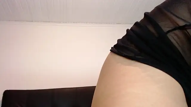 Snapshot of KasandraPhillips chatting on March 16, 2025, 1:59 am KasandraPhillips online show from March 16, 2025, 1:59 am