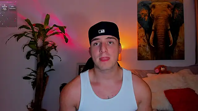 Snapshot of liam_oficial02 chatting on March 8, 2025, 4:45 am liam oficial02 online show from March 8, 2025, 4:45 am
