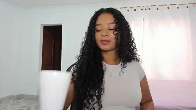 avellanatammy online show from February 16, 2026, 9:34 pm