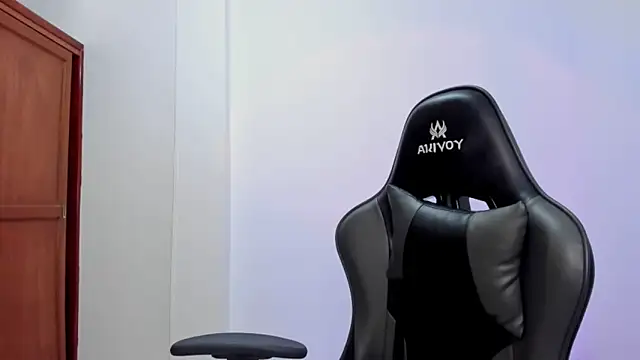 avellanatammy online show from October 31, 2025, 7:21 pm