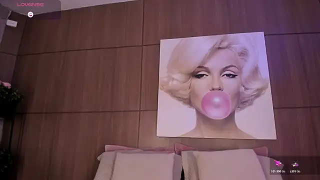 AgattaDuque online show from October 24, 2025, 11:37 pm