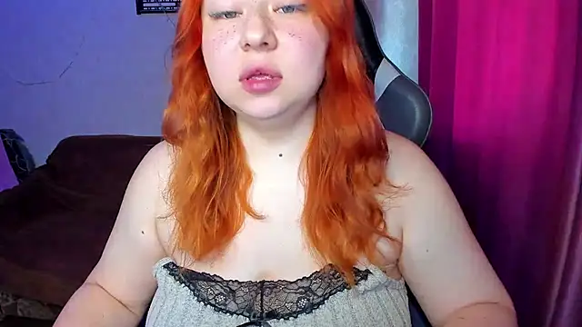 Milafoxxxy online show from September 22, 2025, 9:04 am