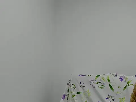 Snapshot of SamanthaBeke chatting on April 30, 2026, 11:39 am SamanthaBeke online show from April 30, 2026, 11:39 am