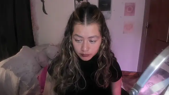 StephaniFox online show from February 25, 2026, 12:33 am