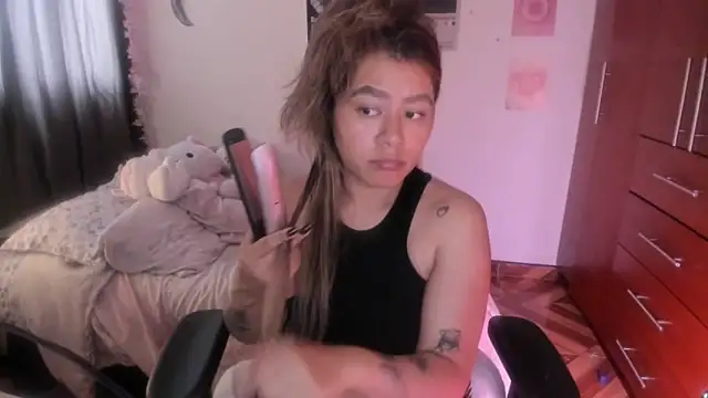 StephaniFox online show from March 4, 2026, 7:54 pm