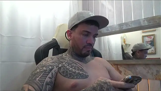 Angel sex latin online show from October 26, 2025, 7:31 am