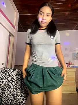 Snapshot of hannaxnatx chatting on October 25, 2025, 6:52 pm hannaxnatx online show from October 25, 2025, 6:52 pm