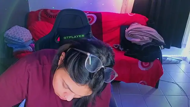 miacanela xo online show from December 3, 2025, 2:34 am