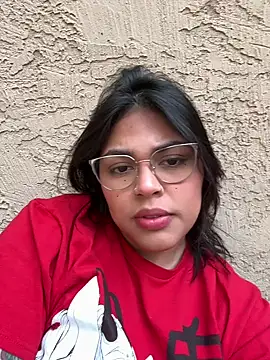 Snapshot of miacanela_xo chatting on March 5, 2025, 10:54 pm miacanela xo online show from March 5, 2025, 10:54 pm