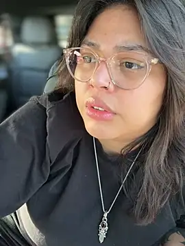 miacanela xo online show from February 13, 2026, 9:48 pm