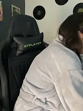 miacanela xo online show from March 30, 2026, 1:40 am