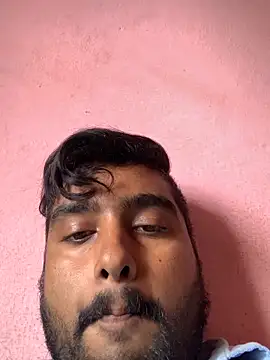 Snapshot of SweetFatBoy chatting on October 27, 2025, 8:04 am SweetFatBoy online show from October 27, 2025, 8:04 am