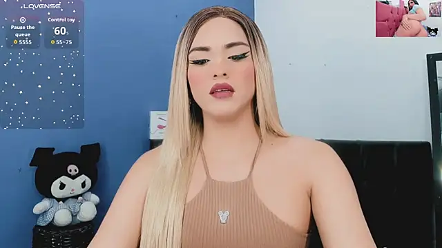 Snapshot of valentina_princess_ chatting on October 18, 2025, 5:31 am valentina princess online show from October 18, 2025, 5:31 am