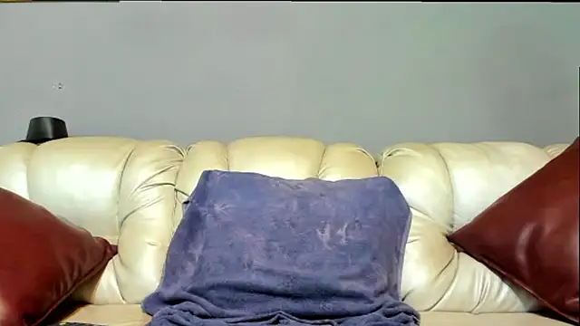 Snapshot of derekk_frostt chatting on May 13, 2026, 8:54 am derekk frostt online show from May 13, 2026, 8:54 am