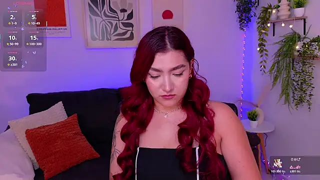 ViolettCastel online show from April 12, 2026, 6:22 pm