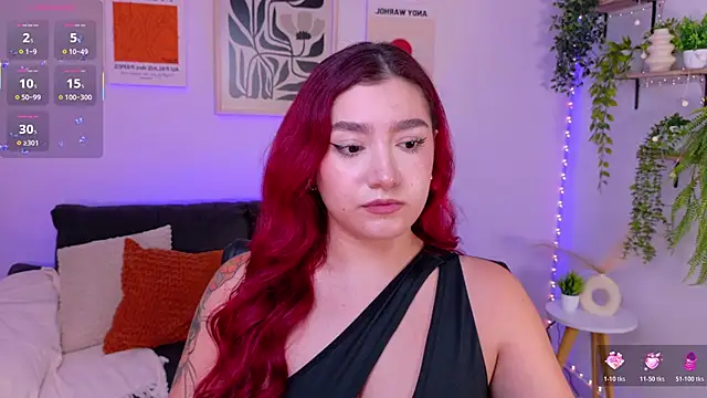 Snapshot of ViolettCastel chatting on May 12, 2026, 8:04 pm ViolettCastel online show from May 12, 2026, 8:04 pm