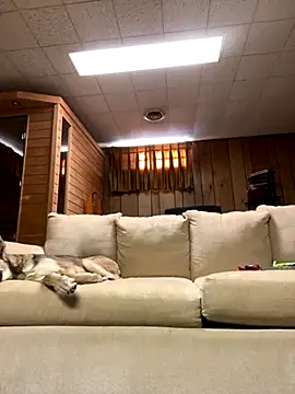 hungkubenski online show from October 4, 2025, 1:12 pm