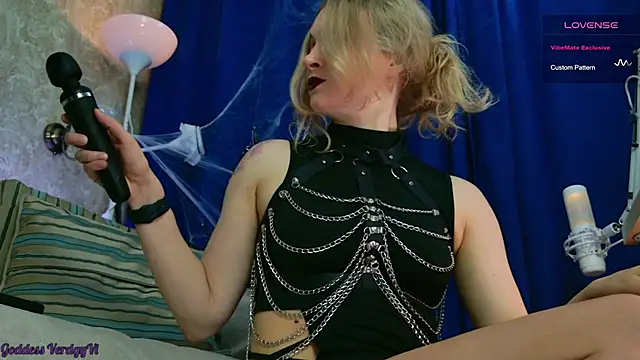 VerdgyMiller online show from October 28, 2025, 6:56 am