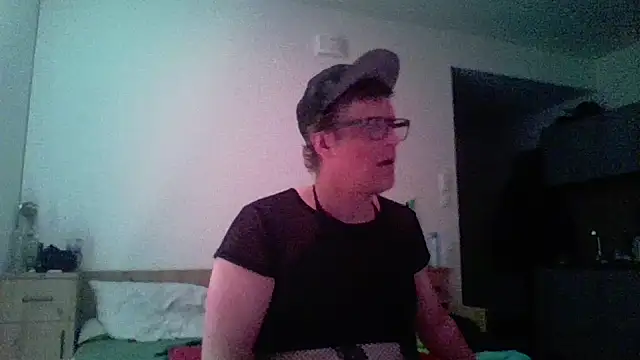 Bigthroaterboy online show from April 21, 2026, 2:14 am