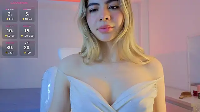 Snapshot of Nathaly-sky chatting on June 27, 2026, 12:00 pm Nathaly-sky online show from June 27, 2026, 12:00 pm