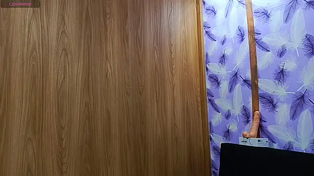 Molly ADY online show from November 26, 2025, 7:36 pm