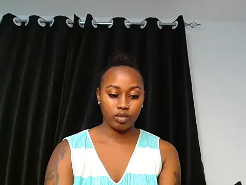 Snapshot of Miss_hot_candy chatting on February 26, 2026, 7:36 pm Miss hot candy online show from February 26, 2026, 7:36 pm