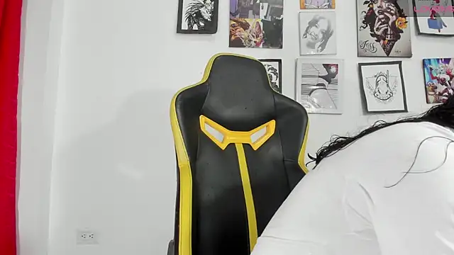 ArtemisGenkai0 online show from November 14, 2025, 6:33 pm