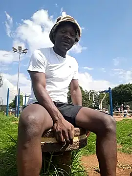 Snapshot of Petrossa chatting on November 20, 2025, 12:39 pm Petrossa online show from November 20, 2025, 12:39 pm