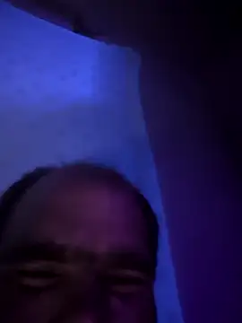 WilldoPita online show from October 2, 2025, 3:10 am