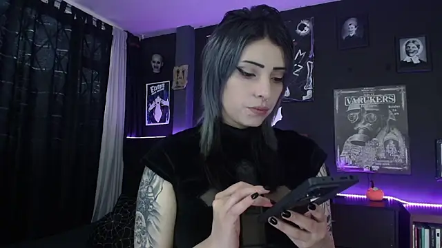 Snapshot of Goddess_Mortem chatting on February 3, 2026, 11:37 am Goddess Mortem online show from February 3, 2026, 11:37 am