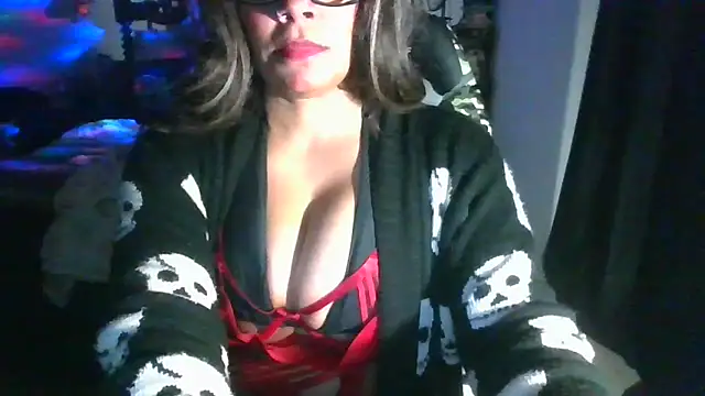 Snapshot of MadisonJayde chatting on February 15, 2025, 10:22 am MadisonJayde online show from February 15, 2025, 10:22 am
