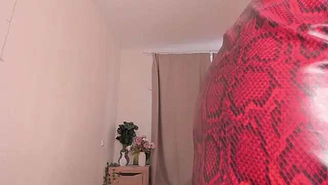 kate doroty online show from March 18, 2025, 3:12 pm