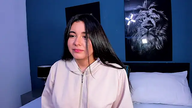 Snapshot of Liana_Bernocchi chatting on February 9, 2025, 8:02 pm Liana Bernocchi online show from February 9, 2025, 8:02 pm